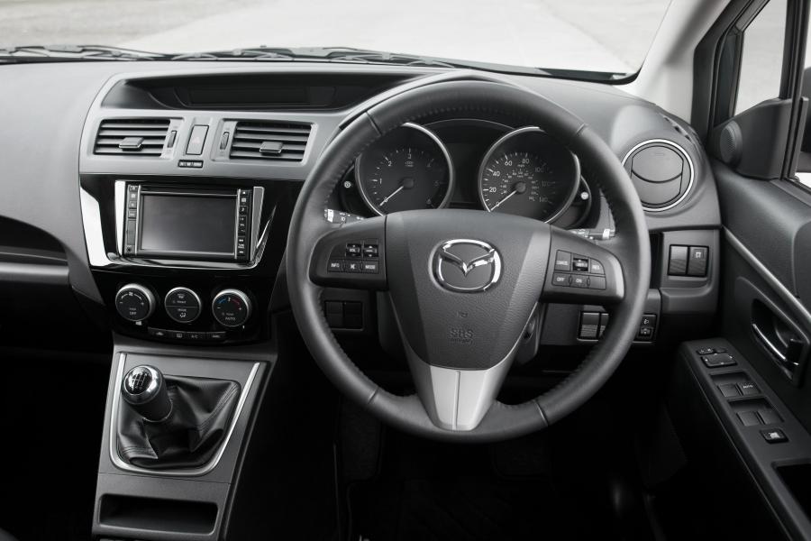  Mazda5 Venture Special Edition 2012 года  (UK) (фото 12 из 38)